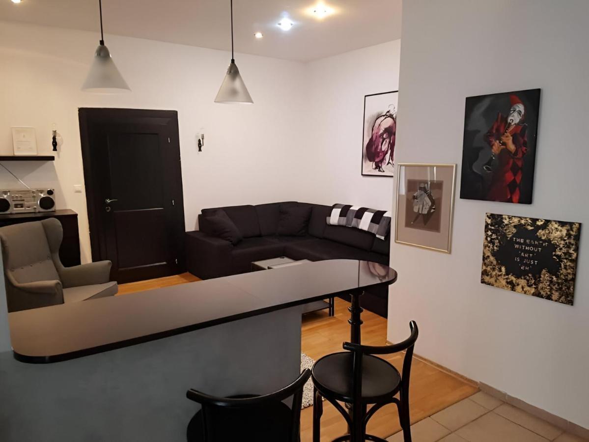 Cozy Apartment In The Middle Of Bratislava Exteriér fotografie