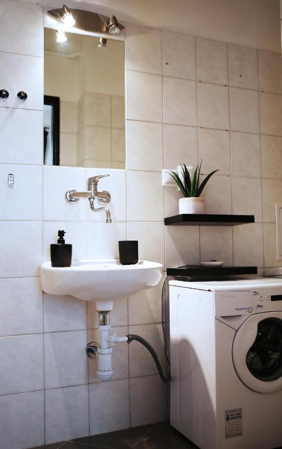 Cozy Apartment In The Middle Of Bratislava Exteriér fotografie